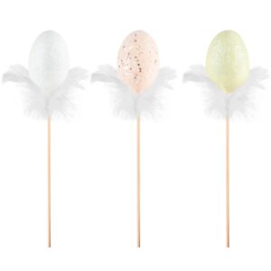 Påskägg med fjädrar